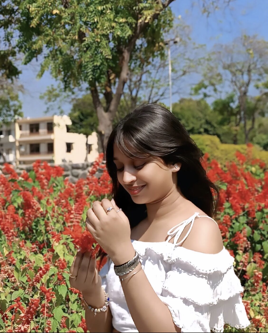 Hml. Kanishika (Board Mentor)